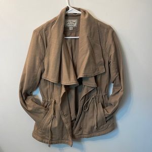 Lucky Brand cropped Cotton Utility Jacket with oversized collar - size XS